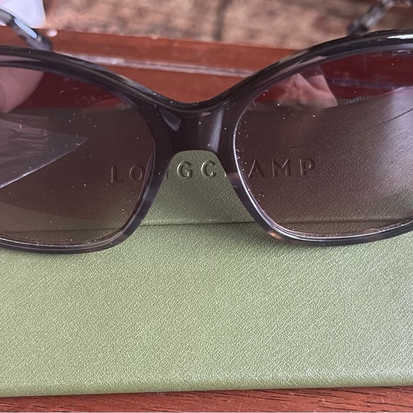 Authentic Longchamp LE Pliage Butterfly Marble Grey Sunglasses - Picture 4 of 5